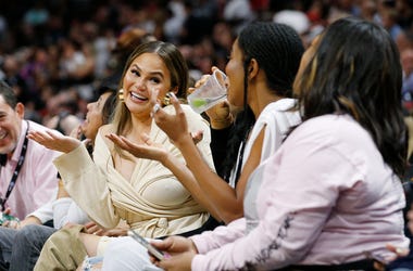 chrissy teigen