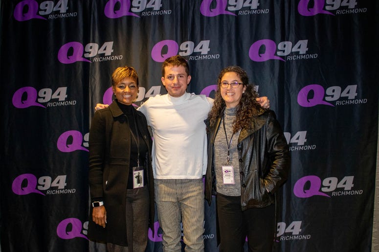 Charlie Puth Aqstic Christmas