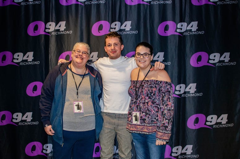 Charlie Puth Aqstic Christmas