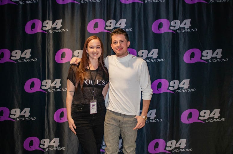 Charlie Puth Aqstic Christmas