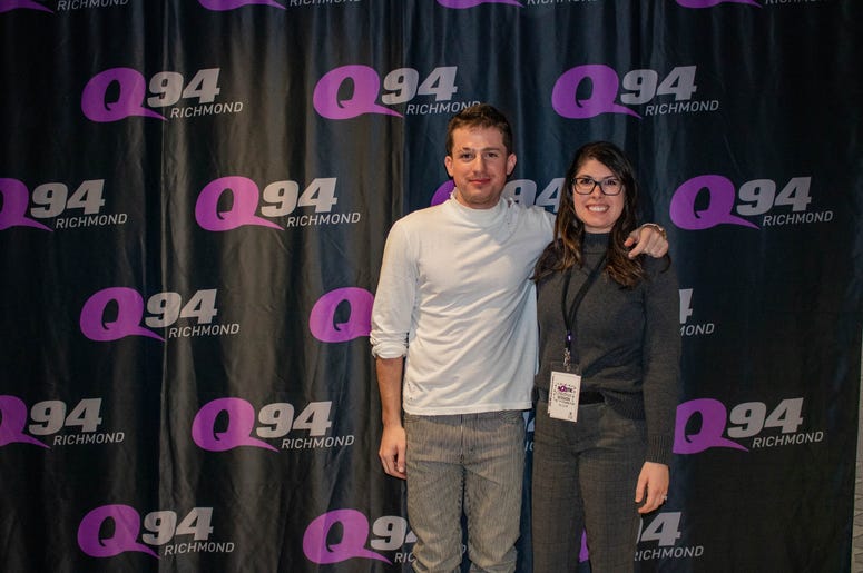 Charlie Puth Aqstic Christmas