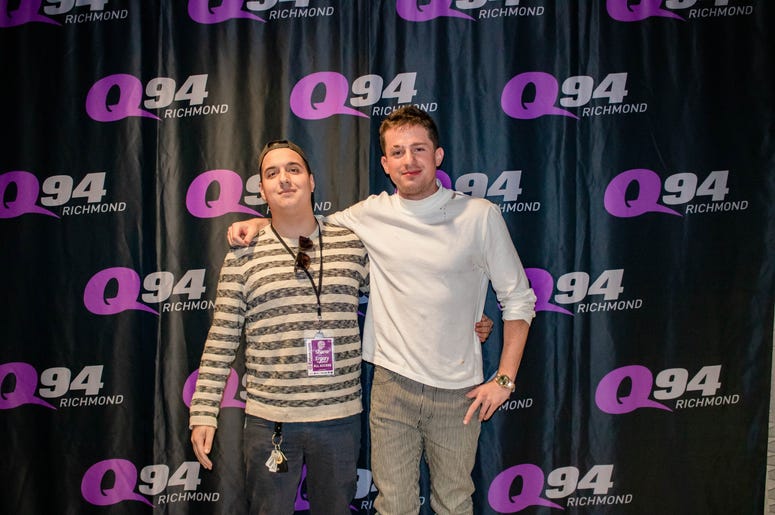 Charlie Puth Aqstic Christmas