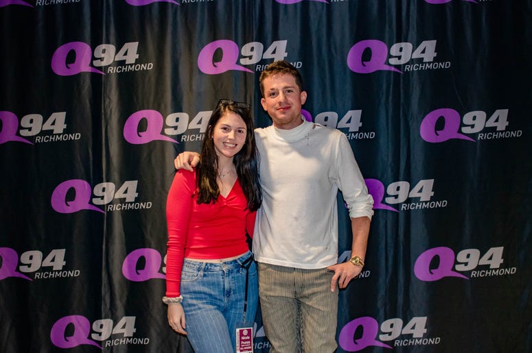 Charlie Puth Aqstic Christmas