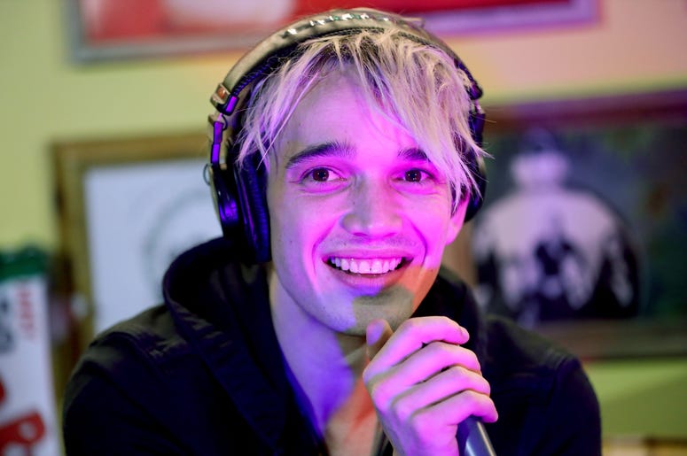 Badflower Alt 947 Badflower Alt 947