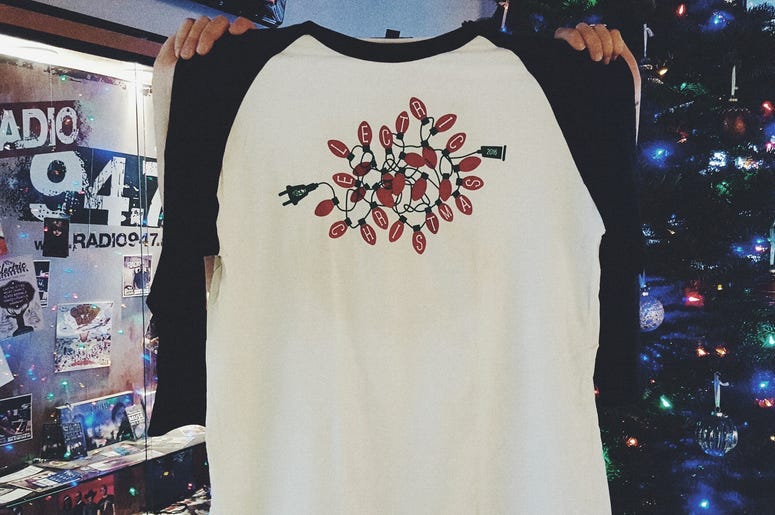 Front of Electric Christmas 2016 Baseball tee Electric CHristmas 2016 Official Shirt