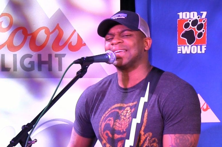 Jimmie Allen in the Wolf Coors Light Studio Jimmie Allen in the Wolf Coors Light Studio
