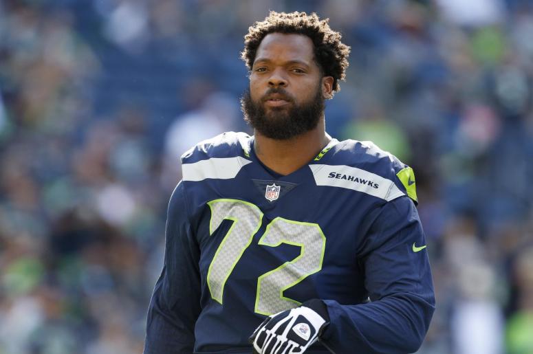 Michael bennett, las vegas, gun point, seattle seahawks