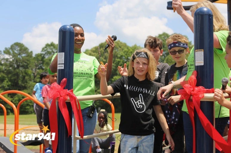 Arcado Elem Ribbon Cutting Arcado Elem Ribbon Cutting