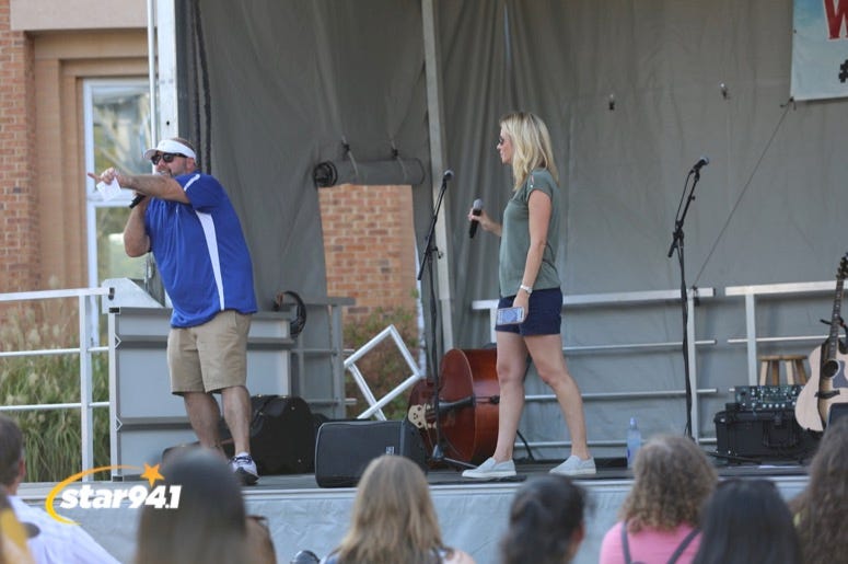 Echosmith LIVE at Woofstock Smyrna 2019 Echosmith LIVE at Woofstock Smyrna 2019