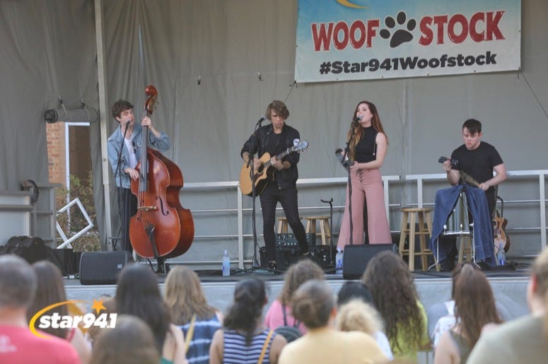 Echosmith LIVE at Woofstock Smyrna 2019 Echosmith LIVE at Woofstock Smyrna 2019