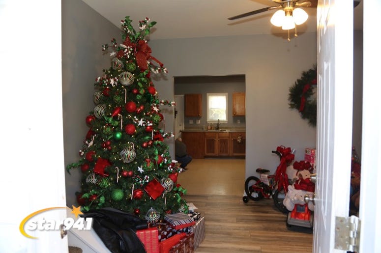 Breaking and Entering Christmas 2018 Breaking and Entering Christmas 2018