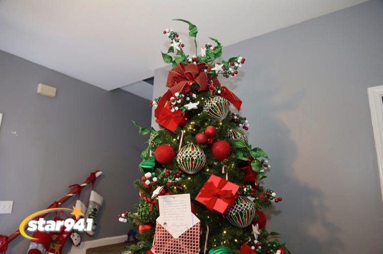 Breaking and Entering Christmas 2018 Breaking and Entering Christmas 2018