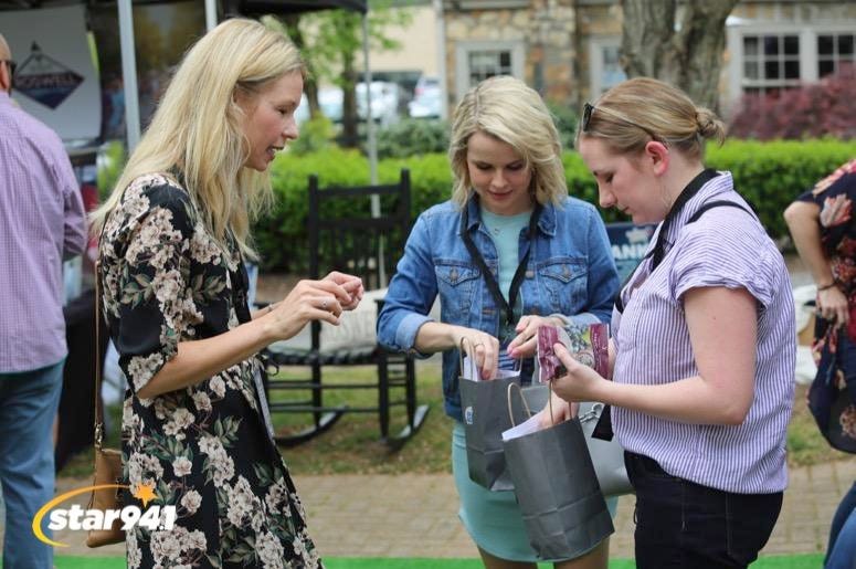 Shopping Under The Influence - April 2019! Shopping Under The Influence - April 2019!