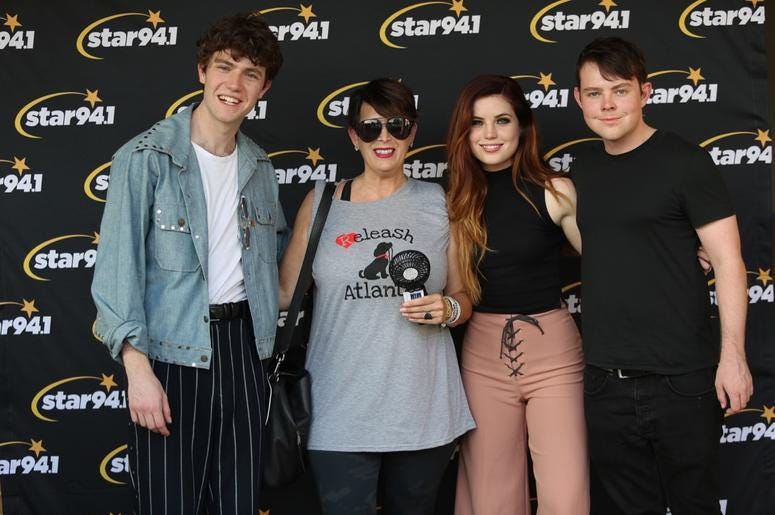 Echosmith Meet & Greet at Woofstock Smyrna 2019 Echosmith Meet & Greet at Woofstock Smyrna 2019