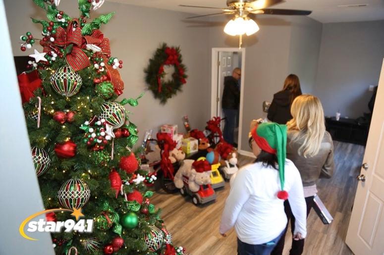 Breaking and Entering Christmas 2018! Breaking and Entering Christmas 2018!