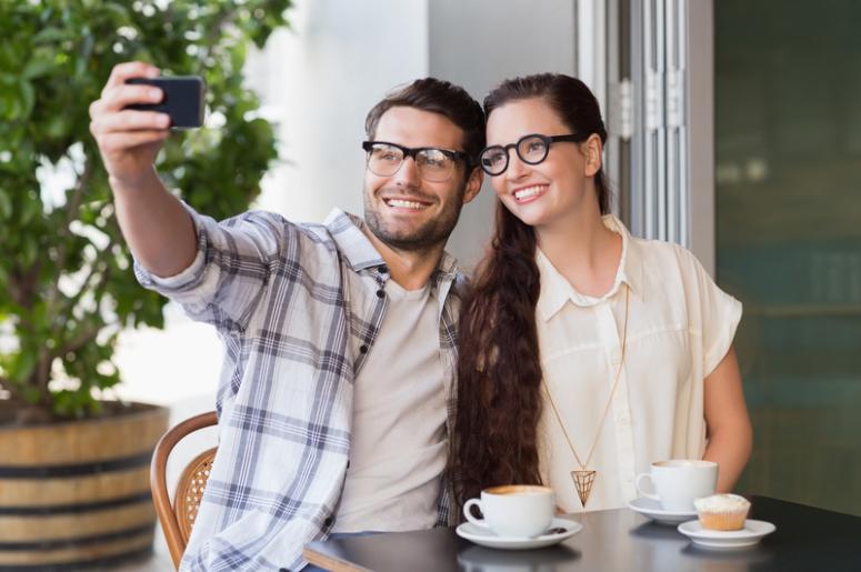 Selfie on a Date