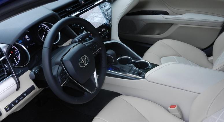 AutoNSider 2018 Camry XLE AutoNSider 2018 Camry XLE