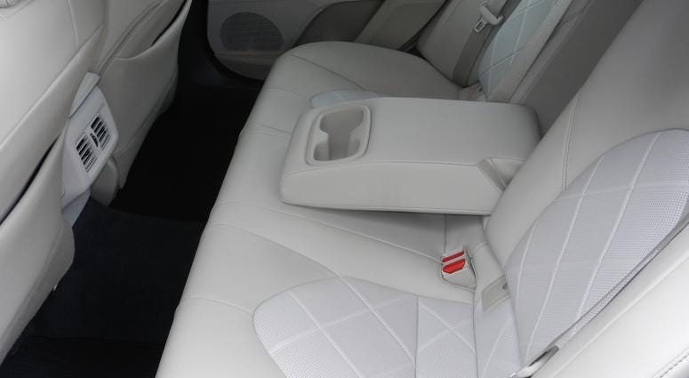 AutoNSider 2018 Camry XLE AutoNSider 2018 Camry XLE