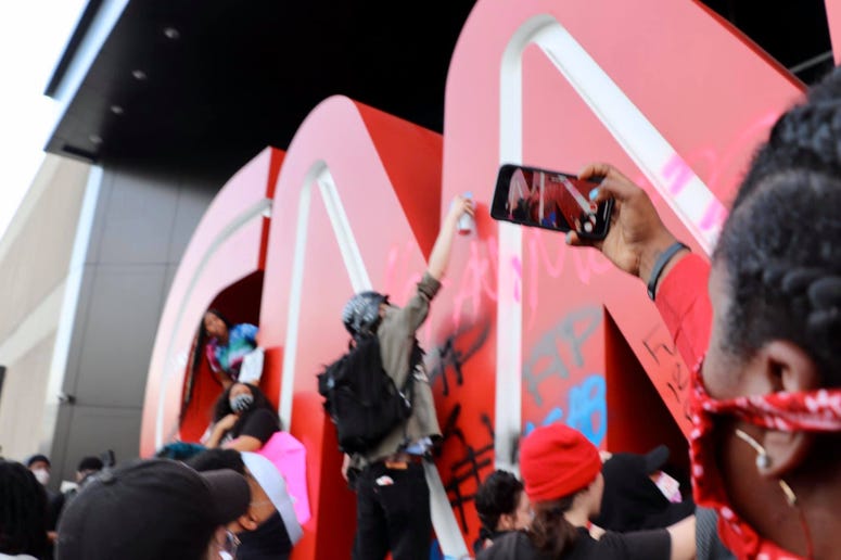 Protesters Damage CNN Bldg_3_Amanda Cooper.jpg