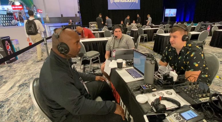 TL Radio Row