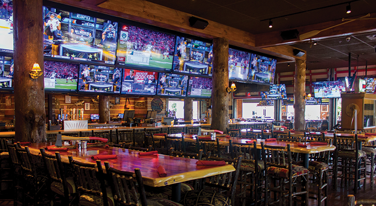 Twin Peaks Sports Bar in Davie, FL Live_Broadcast_Twin_Peaks_Davie_Sports_Bar
