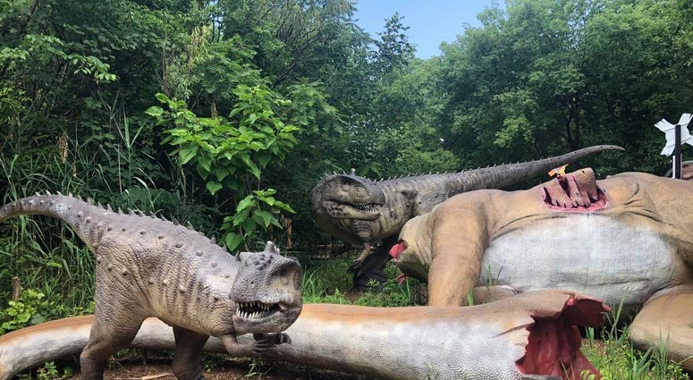 Dinos Everywhere! at Brookfield Zoo Dinos Everywhere! at Brookfield Zoo