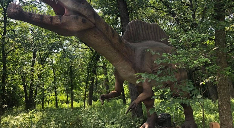Dinos Everywhere! at Brookfield Zoo Dinos Everywhere! at Brookfield Zoo