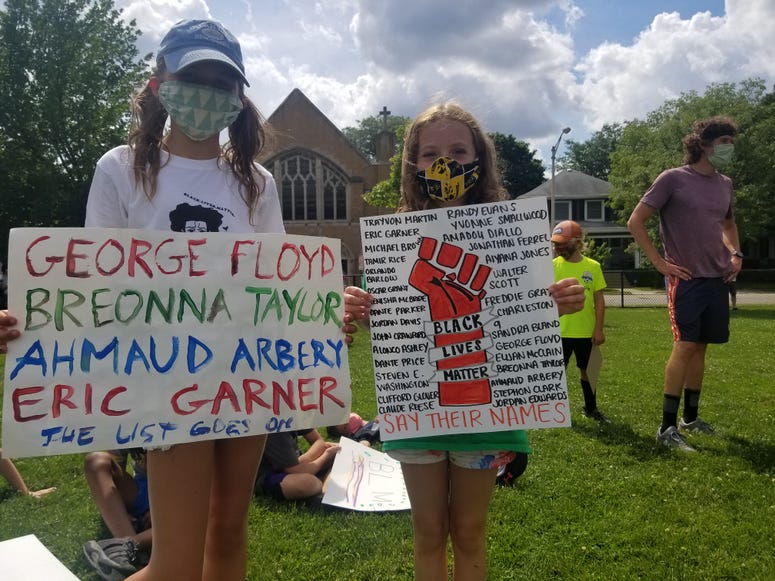 Girls at Oak Park protest