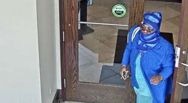 Surveillance image of the suspect in a bank robbery Aug. 15, 2019, at the Wintrust Bank at 7555 N. Western Ave. Surveillance image of the suspect in a bank robbery Aug. 15, 2019, at the Wintrust Bank at 7555 N. Western Ave.
