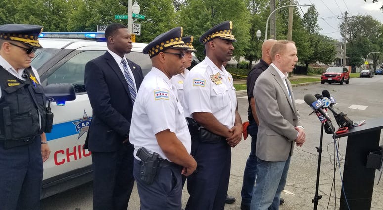 Deputy Chief Brendan Deenihan of the Detective Bureau who oversees the fugitive unit outlines the apprehension of Michael Blackman. Deputy Chief Brendan Deenihan of the Detective Bureau who oversees the fugitive unit outlines the apprehension of Michael Blackman.
