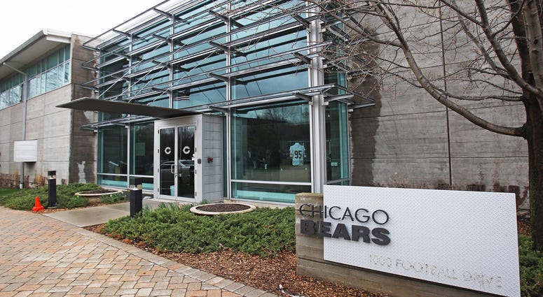 Halas Hall Lake Forest