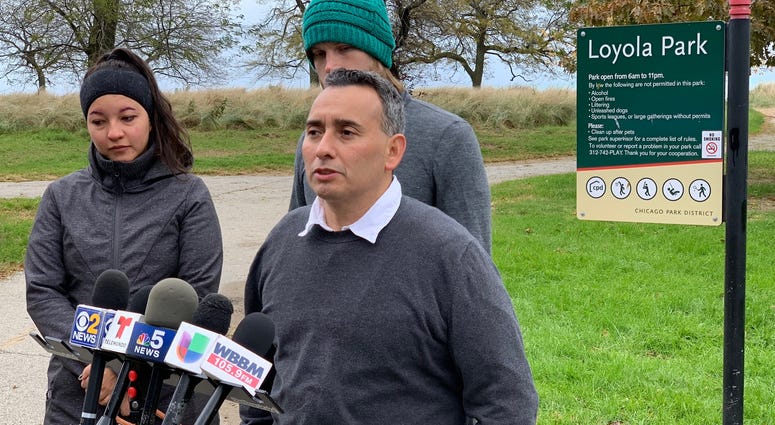 Activist Raul Montez talks about the reward for information in the Rogers Park murders on Sunday, Oct. 28, 2018. Activist Raul Montez talks about the reward for information in the Rogers Park murders on Sunday, Oct. 28, 2018.