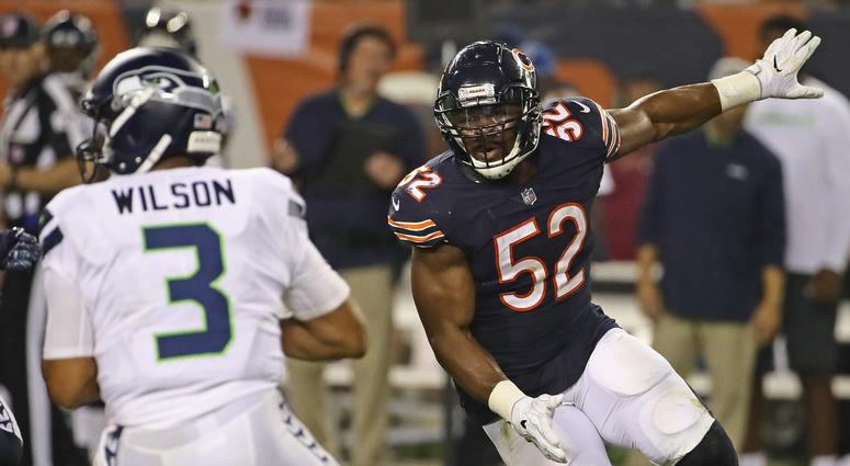 Bears outside linebacker Khalil Mack, right Bears outside linebacker Khalil Mack, right