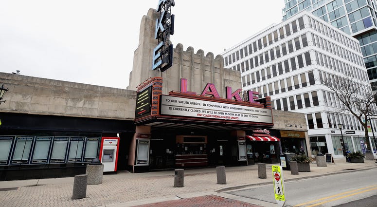 Lake Theater Oak Park
