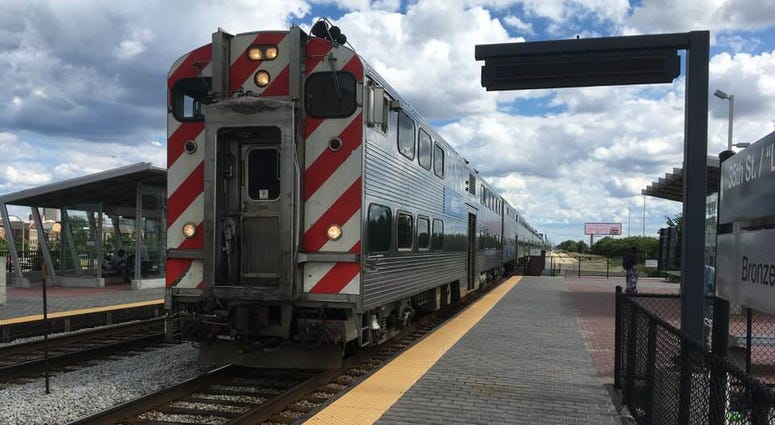 Metra Train Metra Train