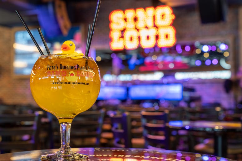 Pete’s Dueling Piano Bar opened its fifth location – first in the Midwest – at Rosemont’s Parkway Bank Park entertainment district on Friday. Pete’s Dueling Piano Bar opened its fifth location – first in the Midwest – at Rosemont’s Parkway Bank Park entertainment district on Friday.