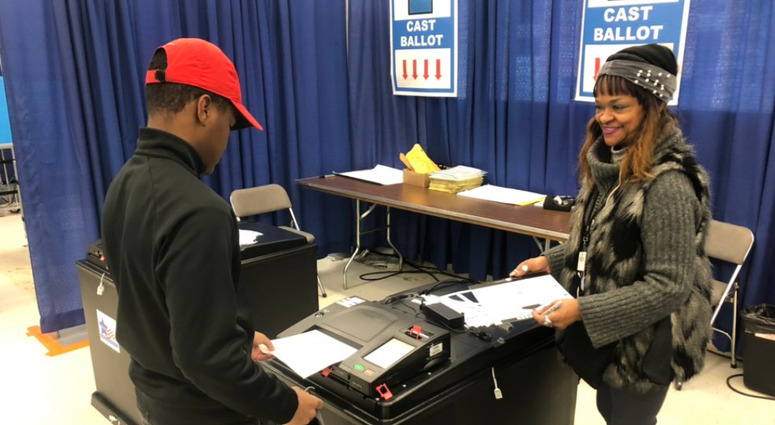 Forty-five seniors from Pritzker College Prep stepped out of the classroom and into the voting booth Wednesday at the new Loop Early Voting Super Site. Forty-five seniors from Pritzker College Prep stepped out of the classroom and into the voting booth Wednesday at the new Loop Early Voting Super Site.