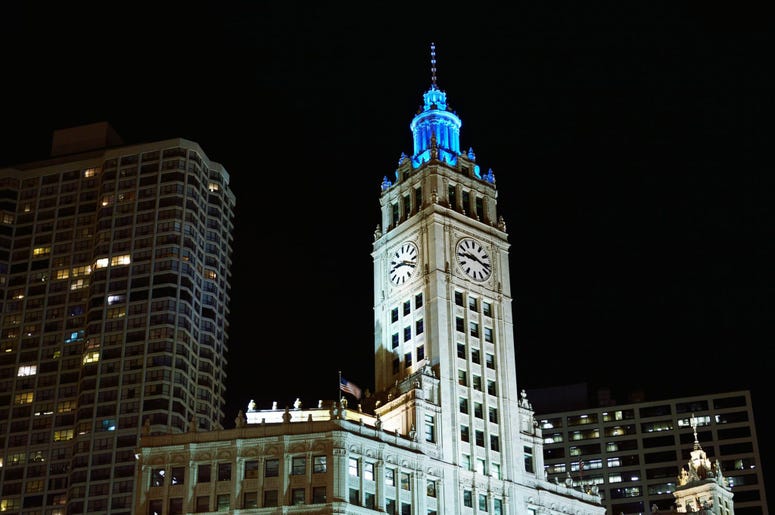 Wrigley Building goes teal for Ovarian Cancer Awareness Wrigley Building goes teal for Ovarian Cancer Awareness