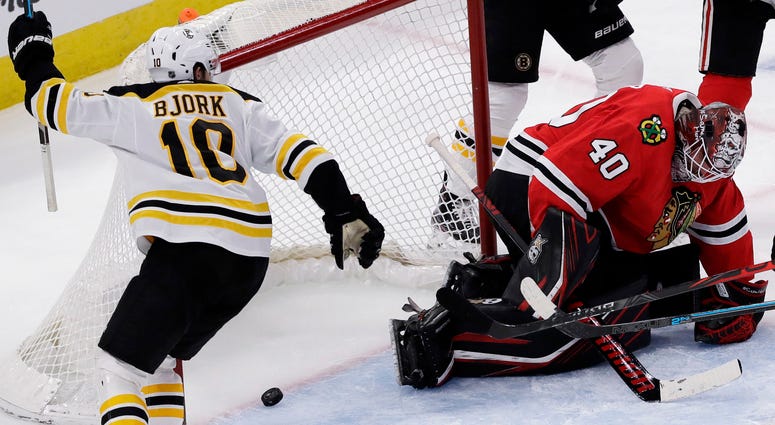 Blackhawks Bruins