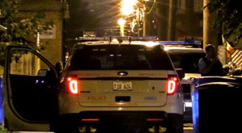 Police investigate a shooting about 11 p.m. Saturday, September 1, 2018 in the 6000 block of South Francisco Ave in Chicago. | Justin Jackson/ Sun-Times Police investigate a shooting about 11 p.m. Saturday, September 1, 2018 in the 6000 block of South Francisco Ave in Chicago. | Justin Jackson/ Sun-Times