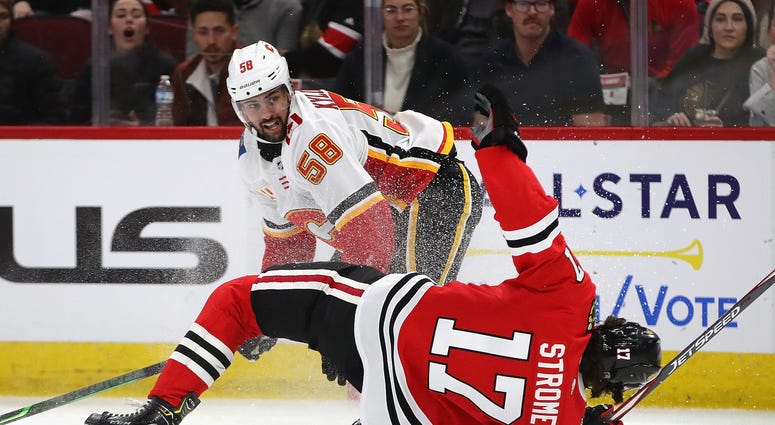 Blackhawks Flames