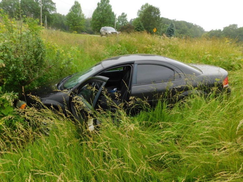 Carjacker crashes car in Indiana Carjacker crashes car in Indiana