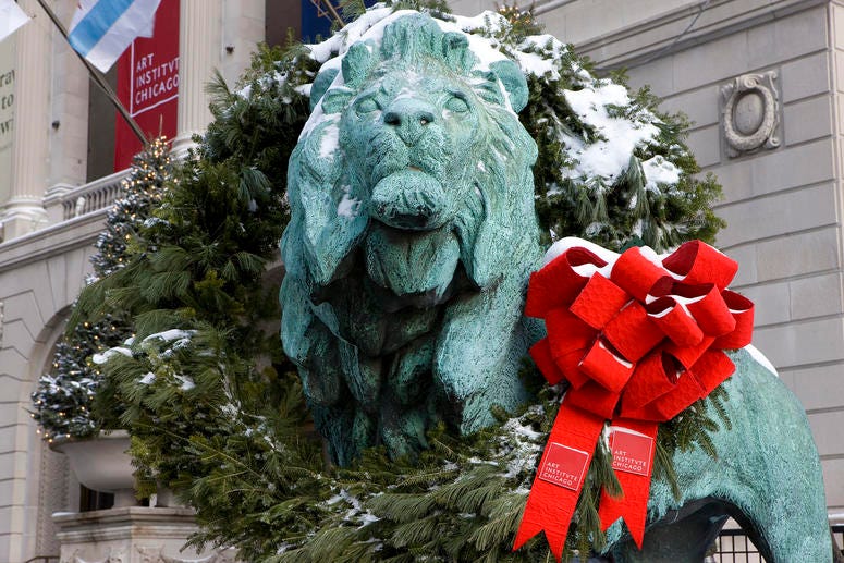 Wreathing of the Lions at the Art Institute of Chicago Wreathing of the Lions at the Art Institute of Chicago