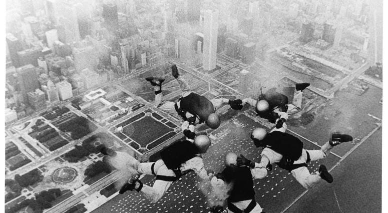 Golden Knights over Chicago 1982