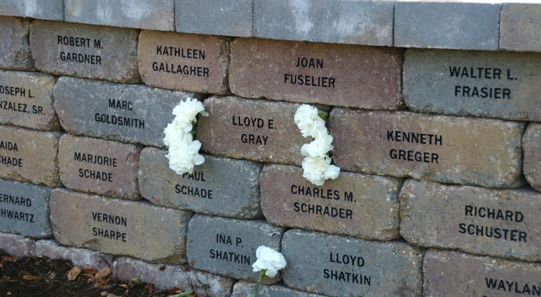 Flight 191 Memorial Flight 191 Memorial