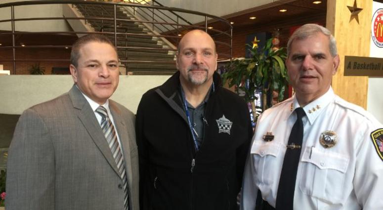 Chicago Police Deputy Chief Francis Valadez, Frank Gross of the Chicago Police Memorial Foundation and Oak Brook Police Chief Jim Kruger