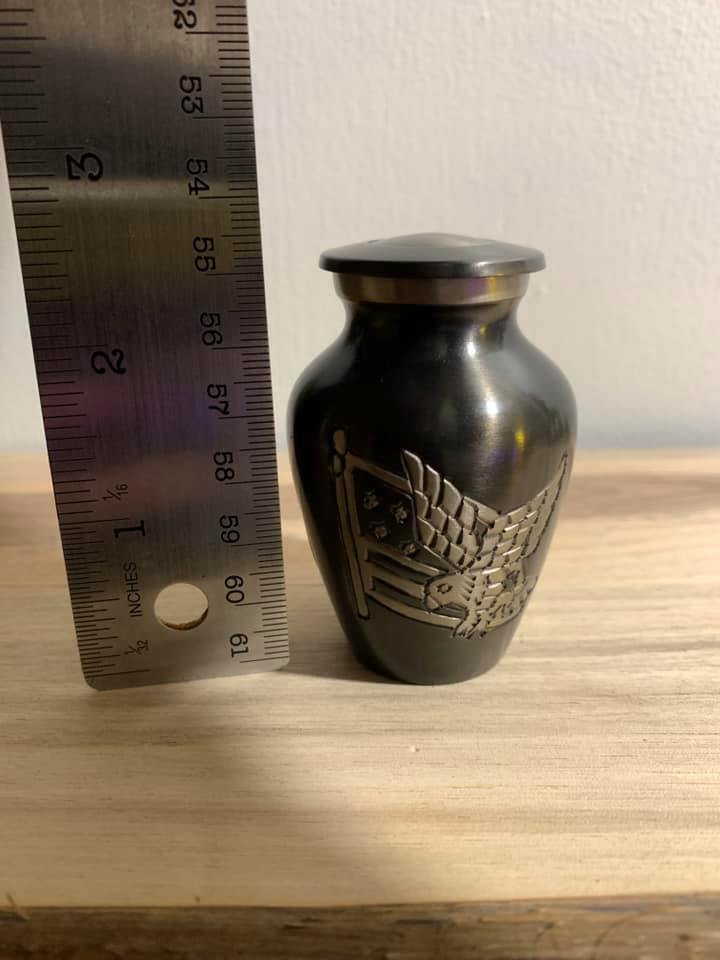Urn2