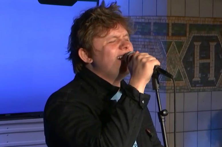 Lewis Capaldi Lewis Capaldi