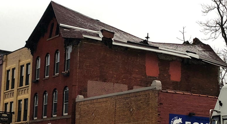Roof collapse at 435 Ellicott Street in Downtown Buffalo. December 4, 2019 (WBEN Photo/Mike Baggerman) Roof collapse at 435 Ellicott Street in Downtown Buffalo. December 4, 2019 (WBEN Photo/Mike Baggerman)