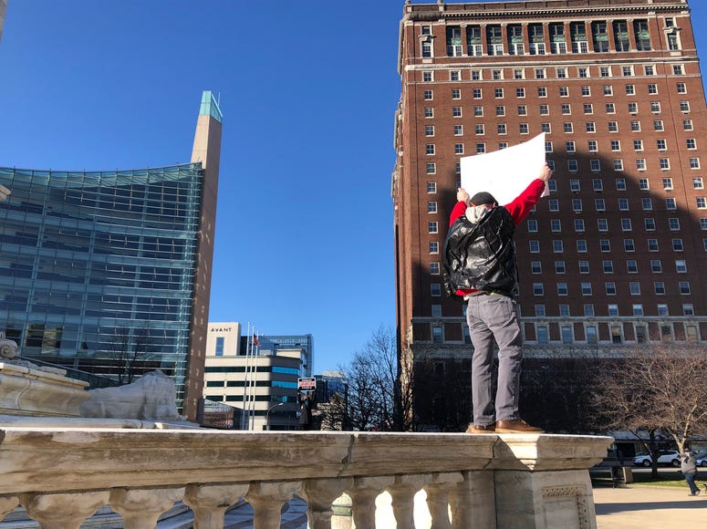Healthcare Workers Protest in Niagara Square
